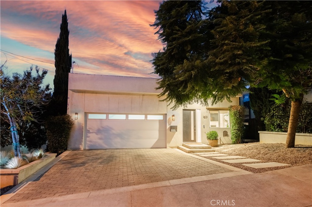 1631 Bridgeport Drive