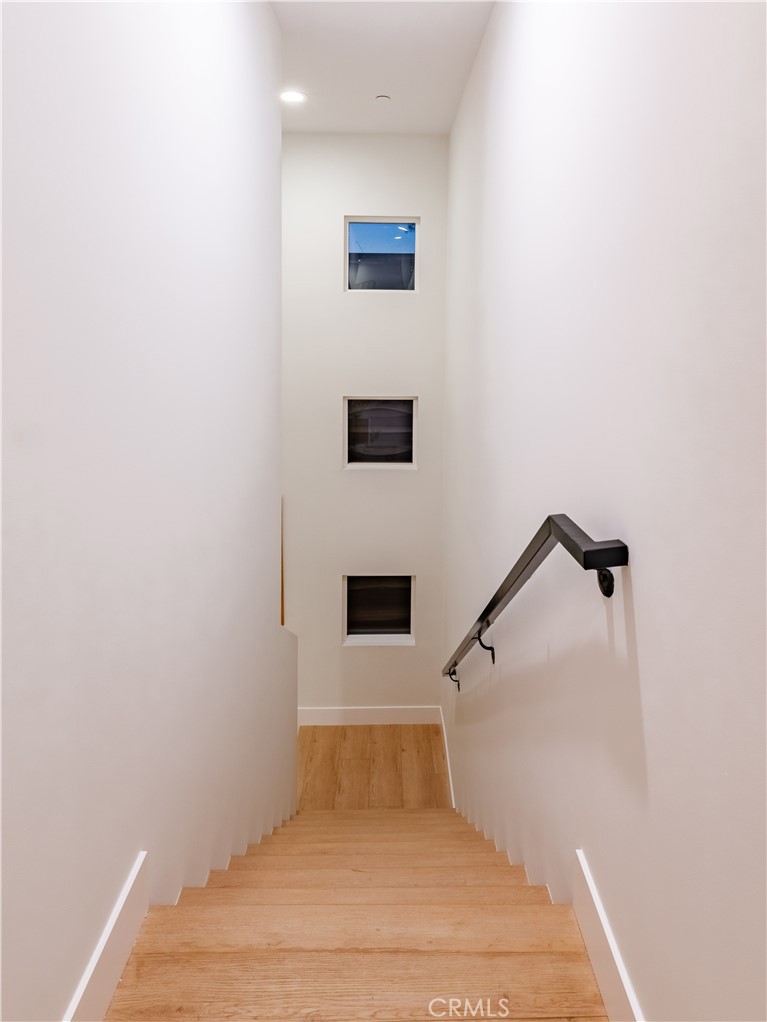 1631 Bridgeport Drive