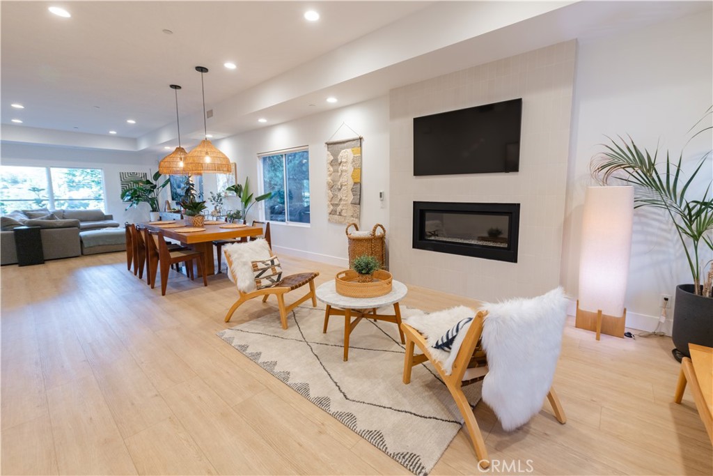 1631 Bridgeport Drive