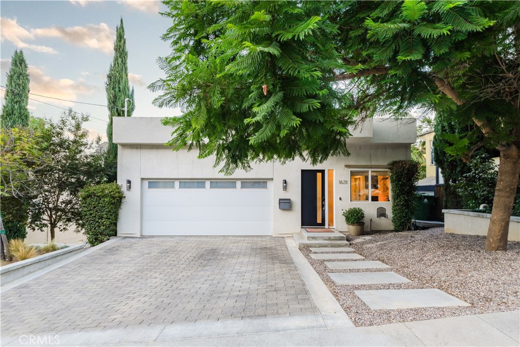 1631 Bridgeport Drive