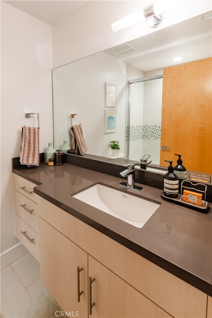 1631 Bridgeport Drive