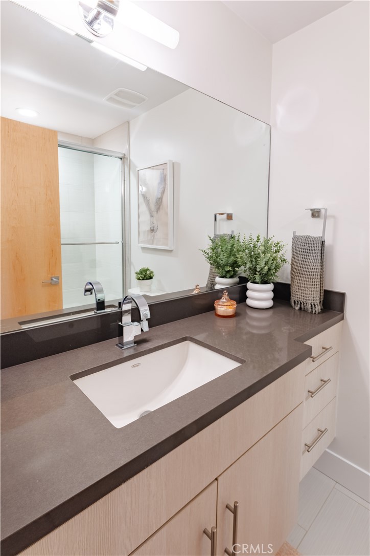 1631 Bridgeport Drive