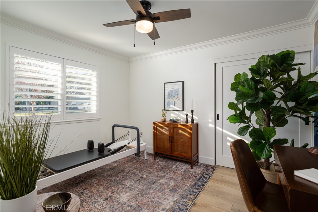 20092 Shorewood Circle