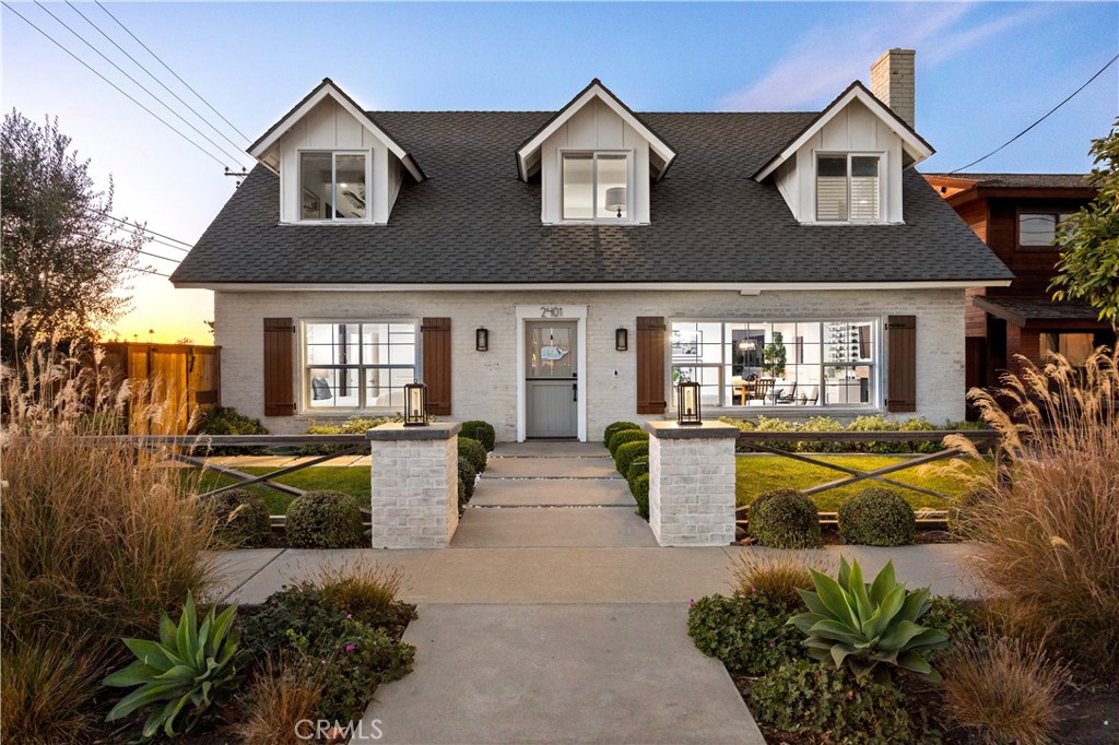 2401 Tustin Avenue