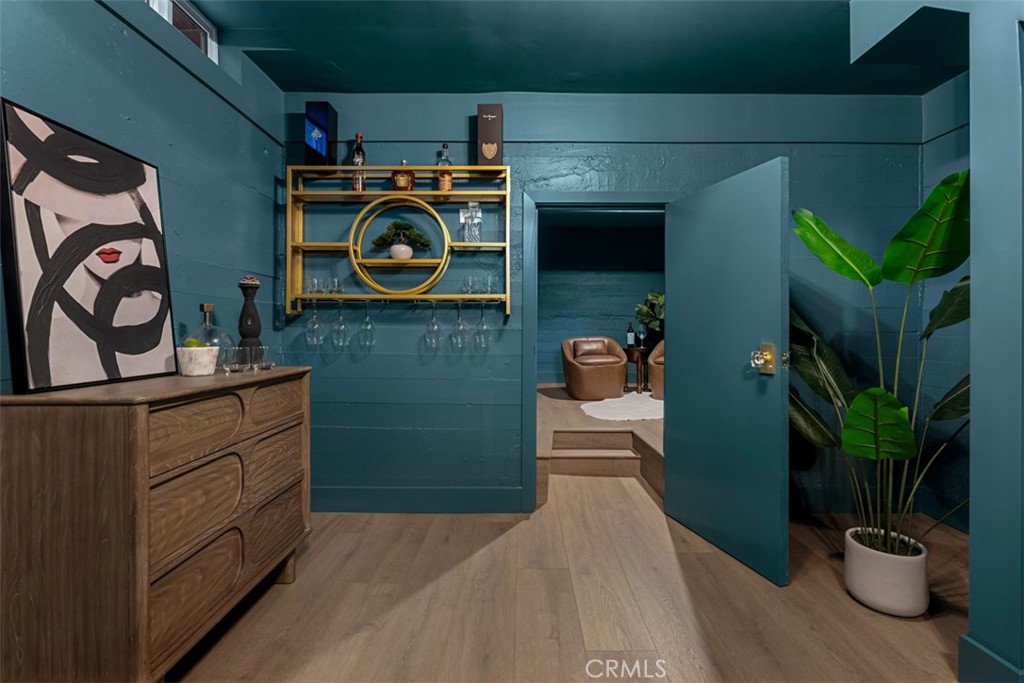 2224 Riverdale Avenue