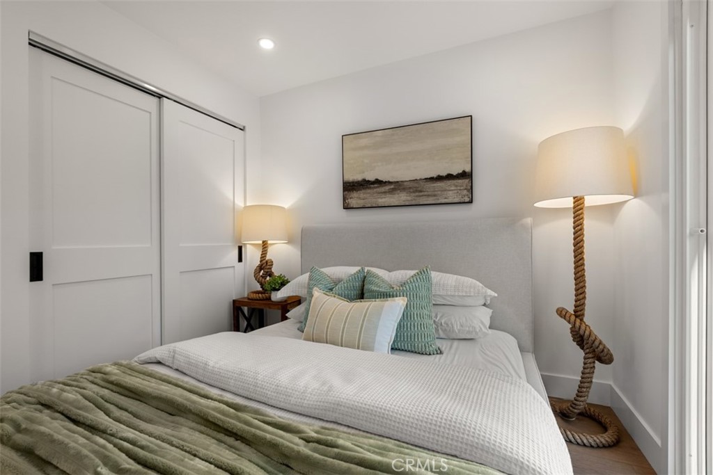 2224 Riverdale Avenue