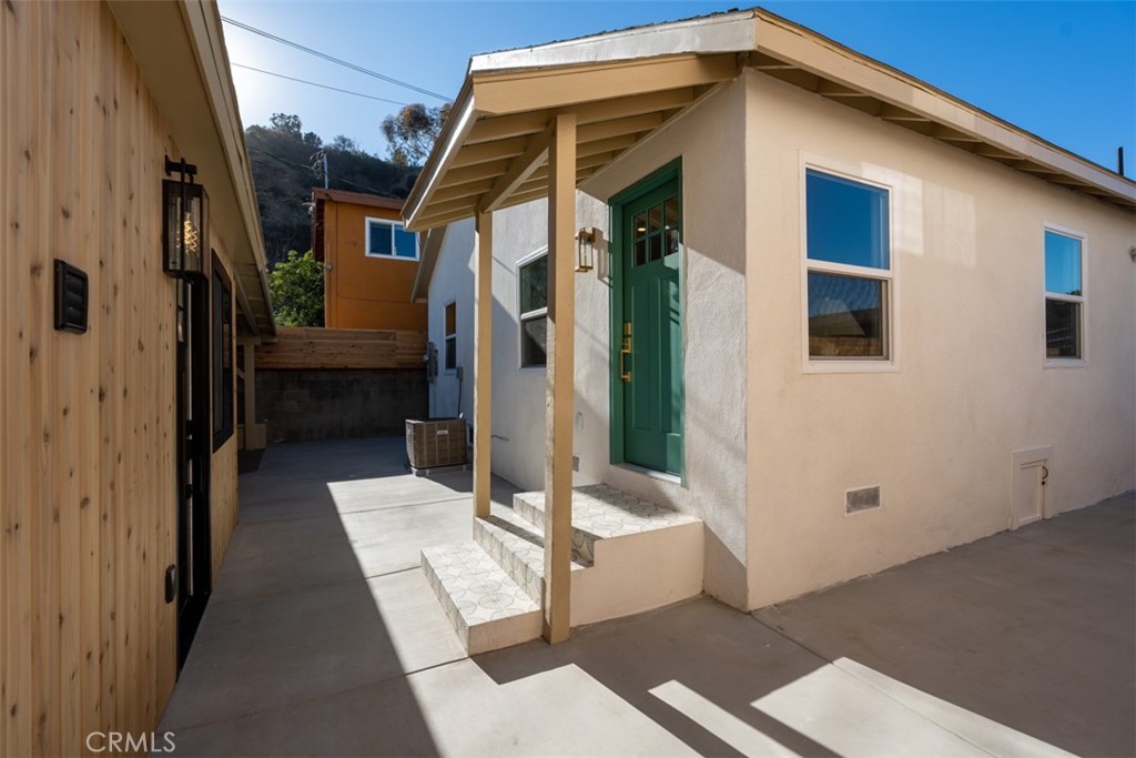 2224 Riverdale Avenue