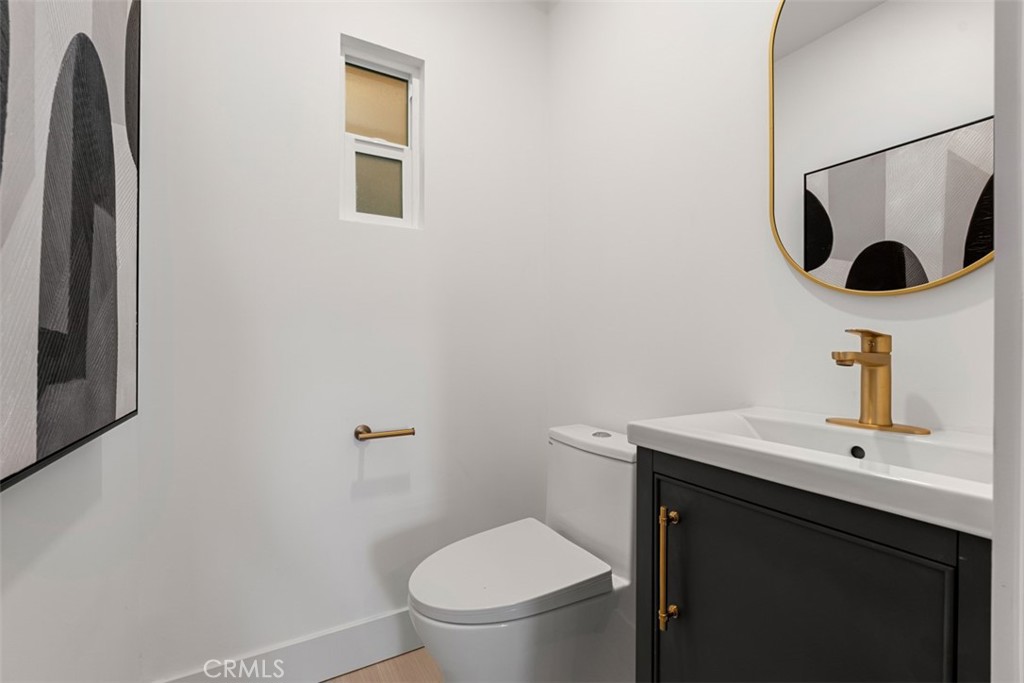 2224 Riverdale Avenue