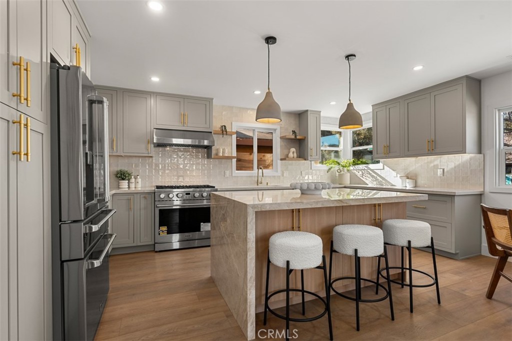 2224 Riverdale Avenue