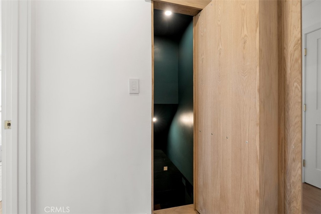 2224 Riverdale Avenue