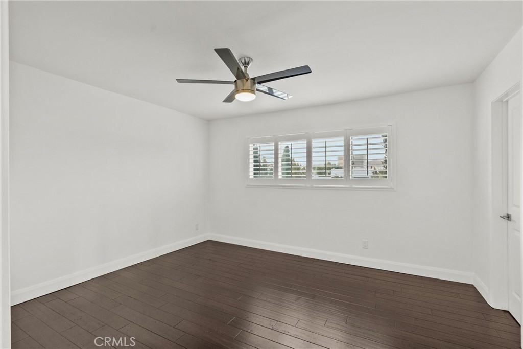 1601 Veteran Avenue 304