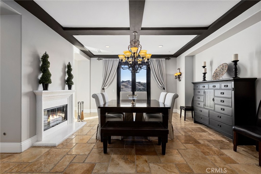 2939 Venezia Terrace