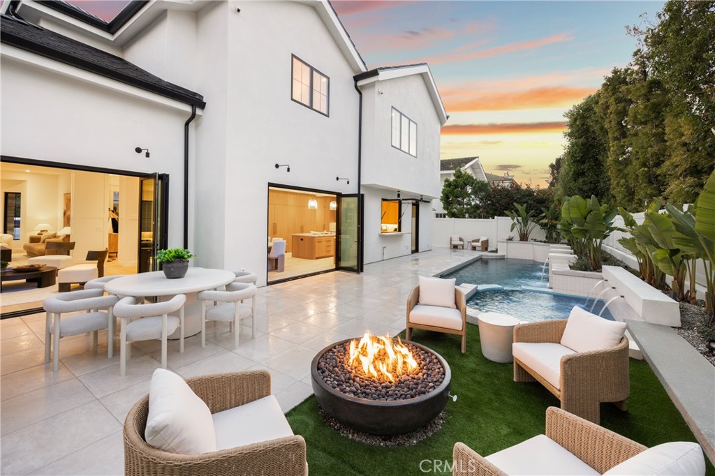 1724 Port Ashley Place