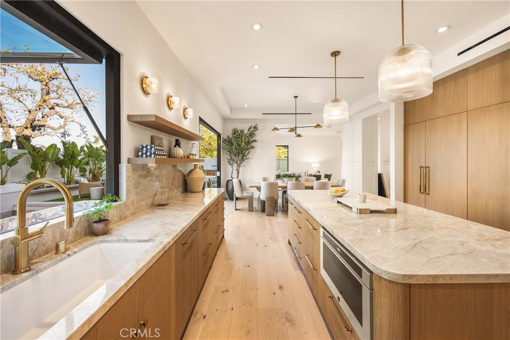 1724 Port Ashley Place