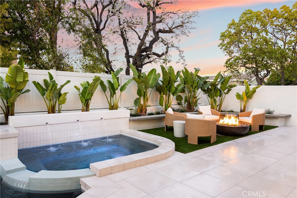 1724 Port Ashley Place