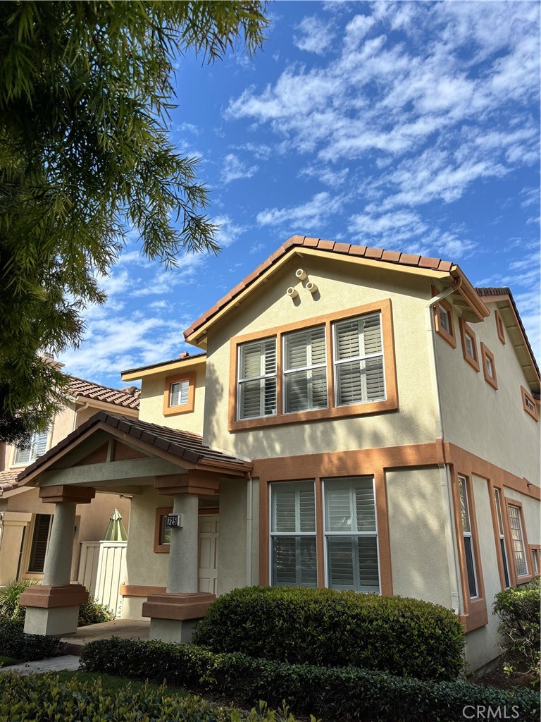 725 Paseo Westpark