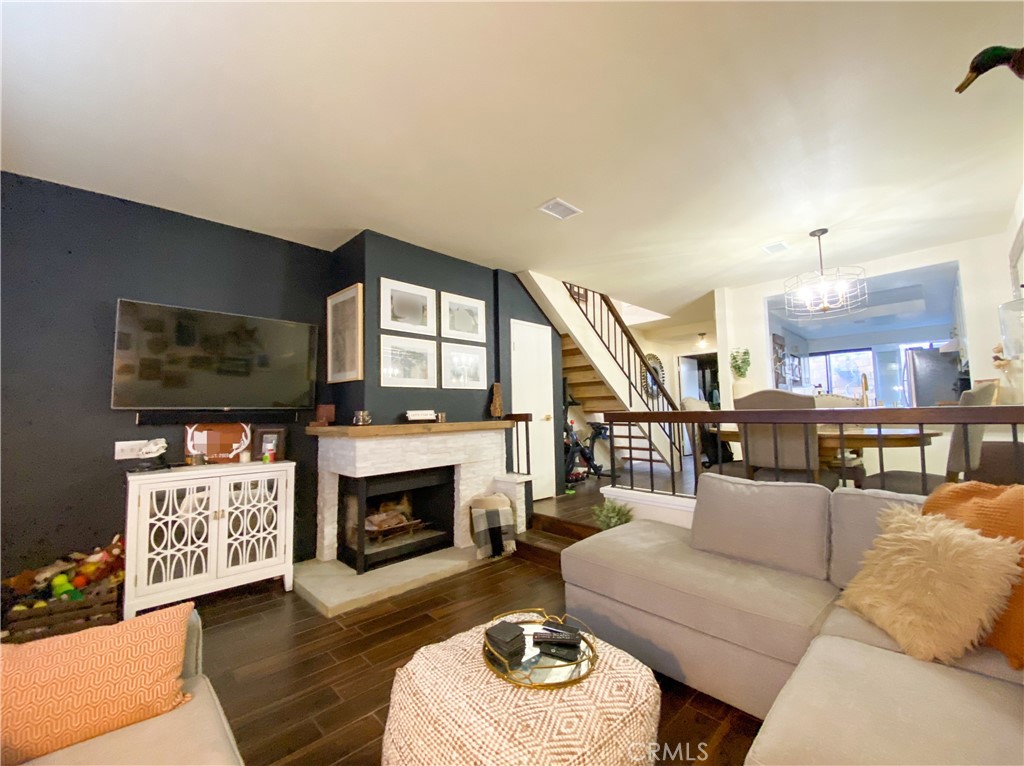 1087 Mesa Bluff Drive