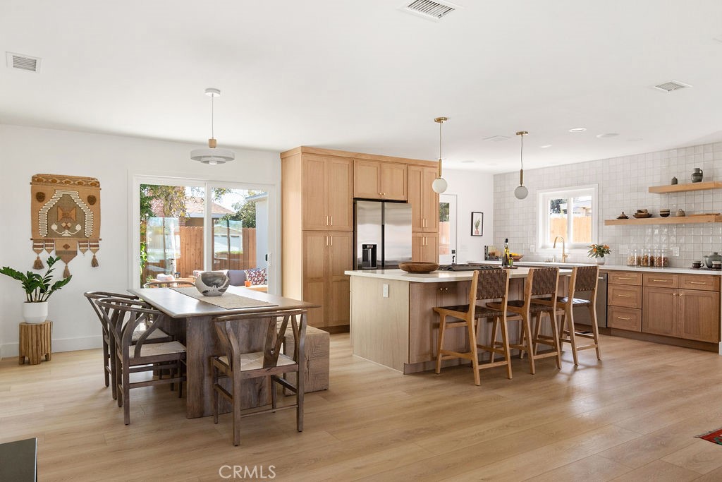 3254 Washington Avenue