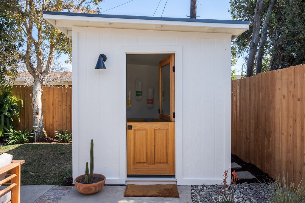 3254 Washington Avenue