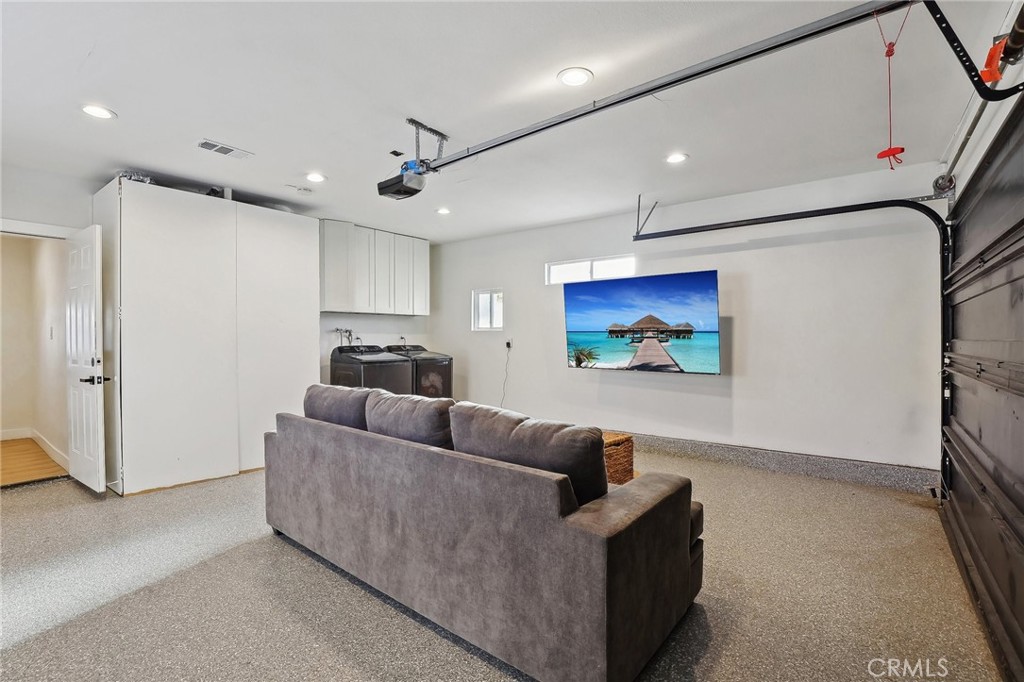 2214 Edna Drive