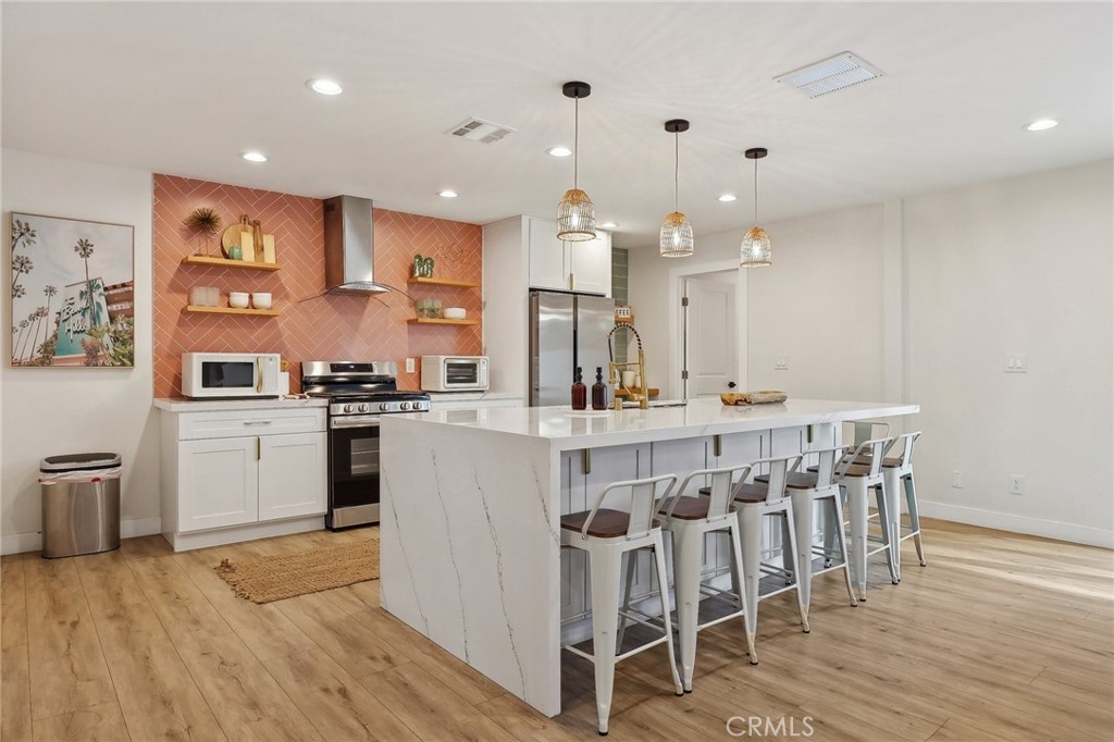 2214 Edna Drive