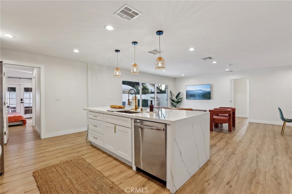2214 Edna Drive