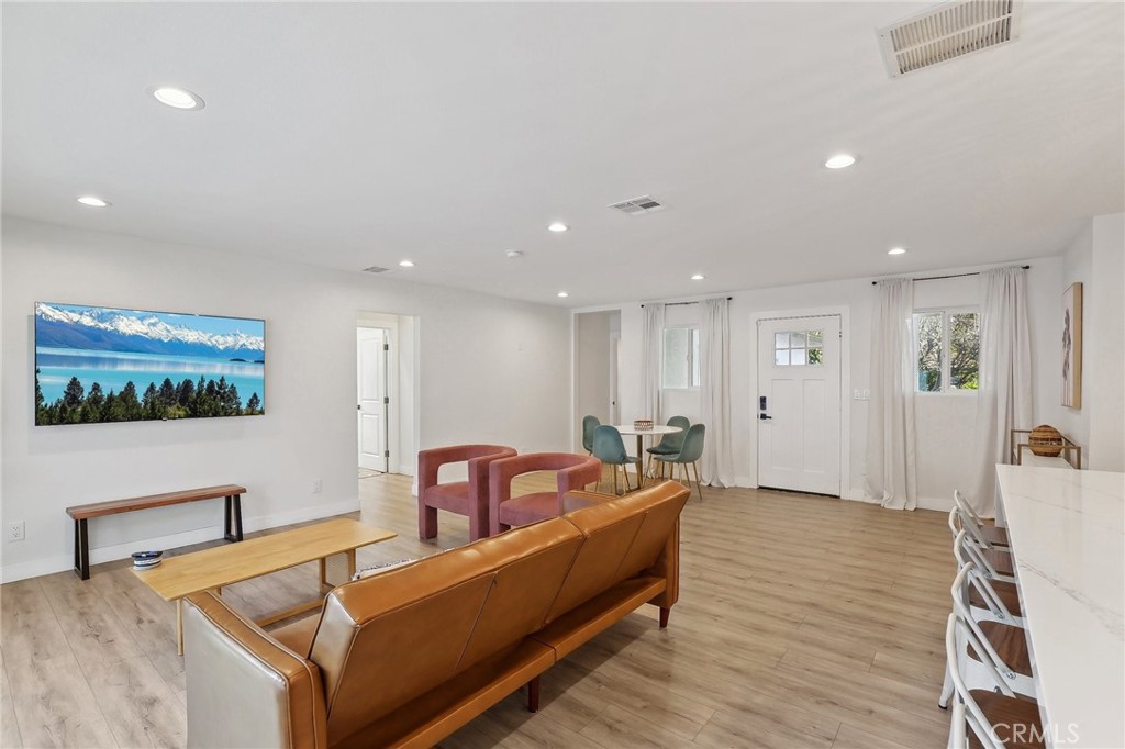 2214 Edna Drive