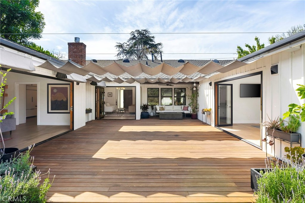 4420 California Avenue