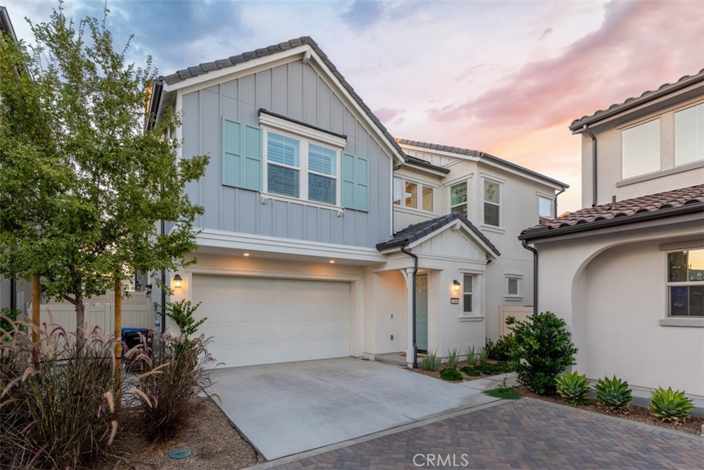 7365 Wisteria Lane