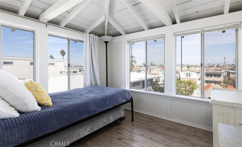 1113 W Balboa Boulevard #.5
