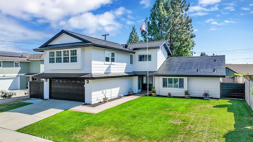 444 Pinehurst Avenue