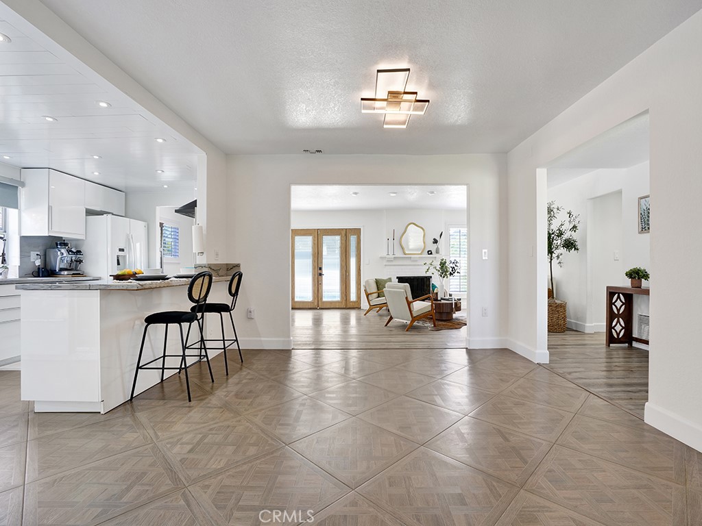 444 Pinehurst Avenue