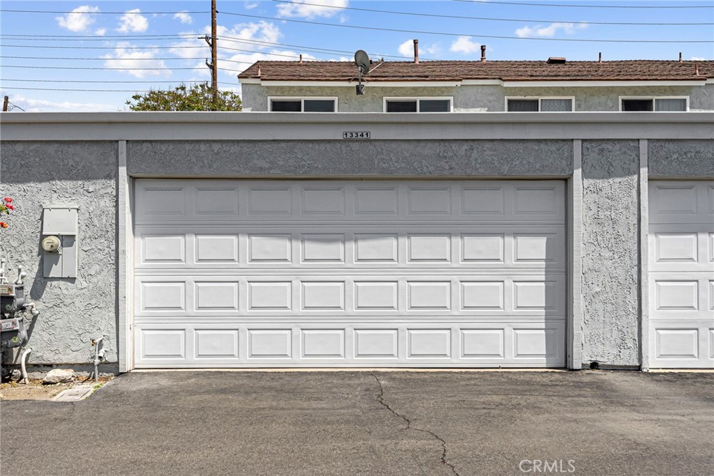 13341 Newland Street