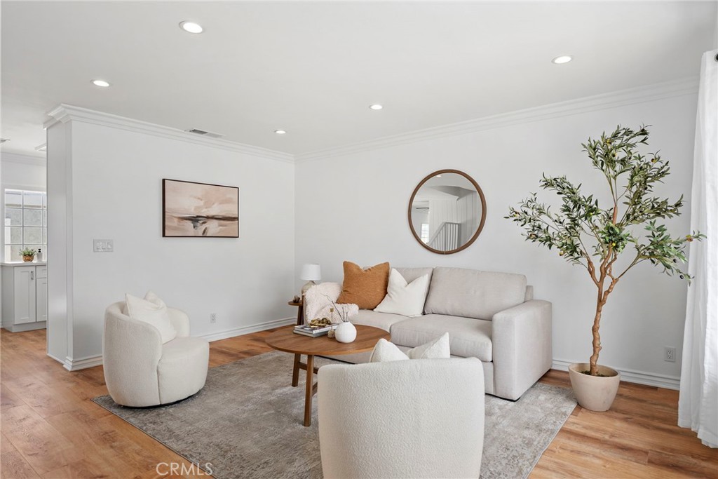 13341 Newland Street