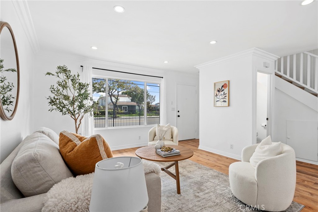 13341 Newland Street