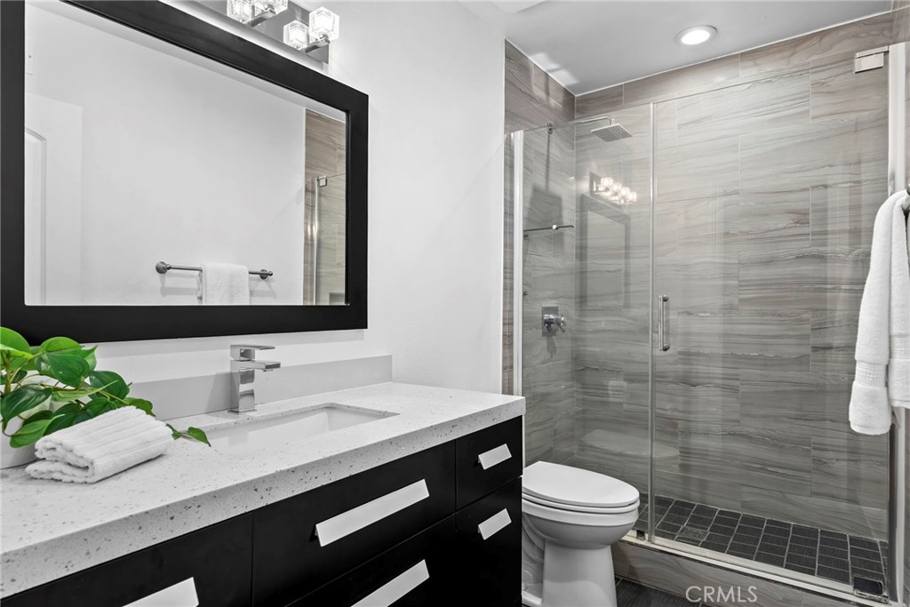 13341 Newland Street