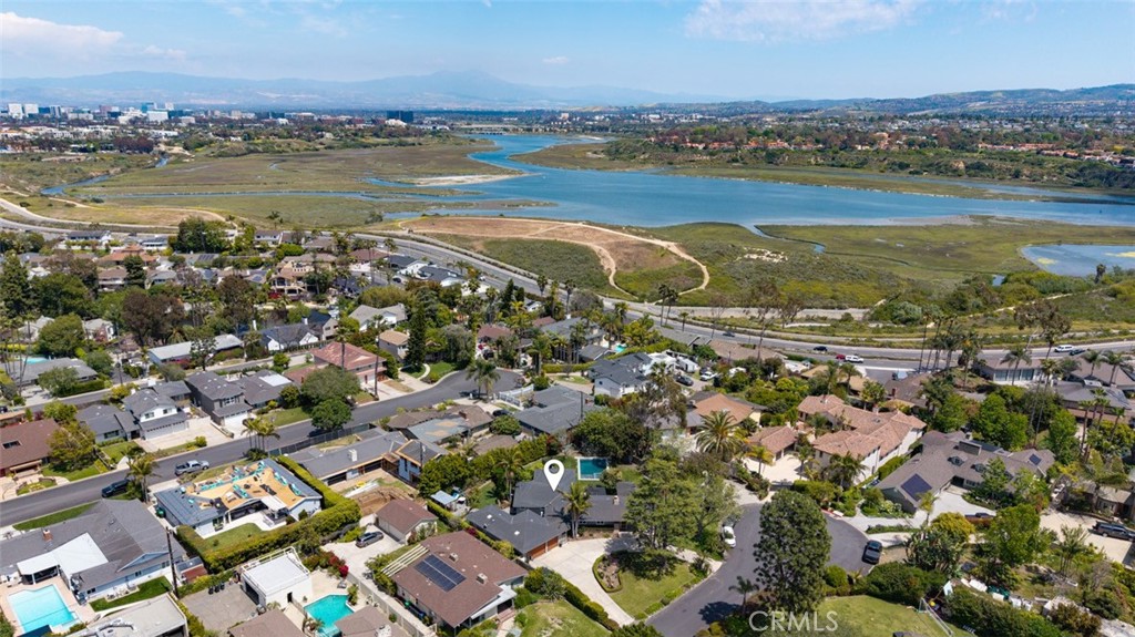 2516 Vista Baya