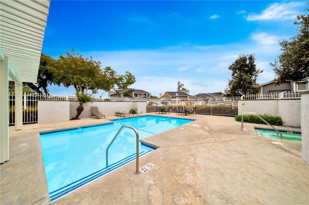 3736 Live Oak Drive
