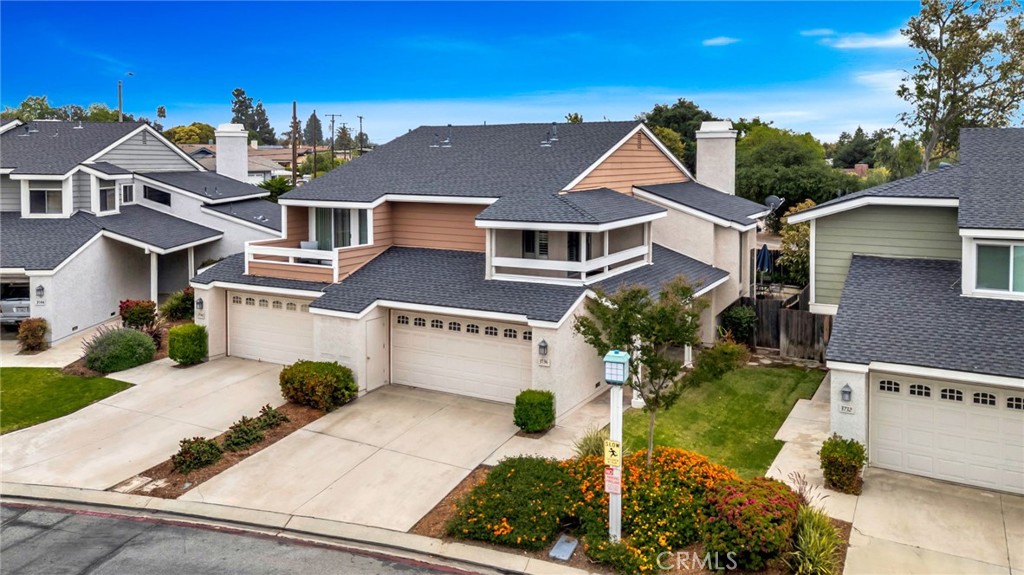 3736 Live Oak Drive