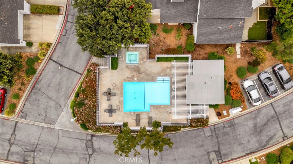 3736 Live Oak Drive