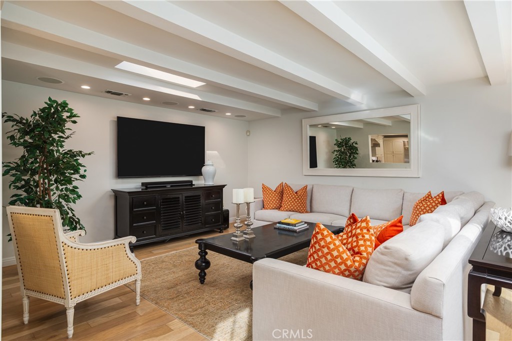 400 Catalina Drive