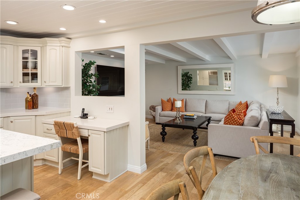 400 Catalina Drive
