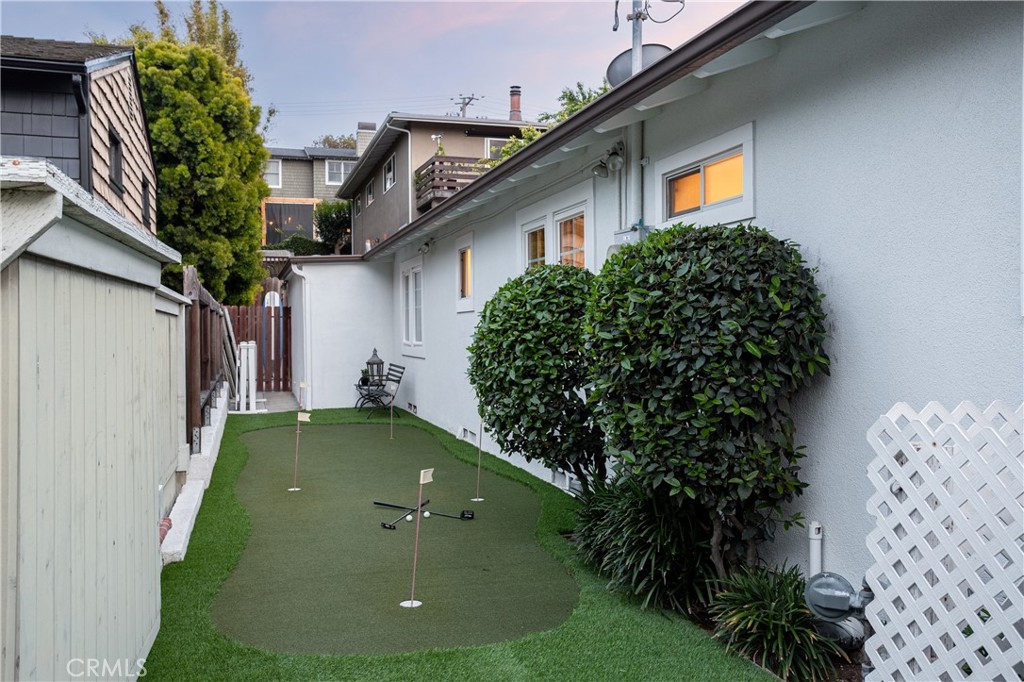 400 Catalina Drive