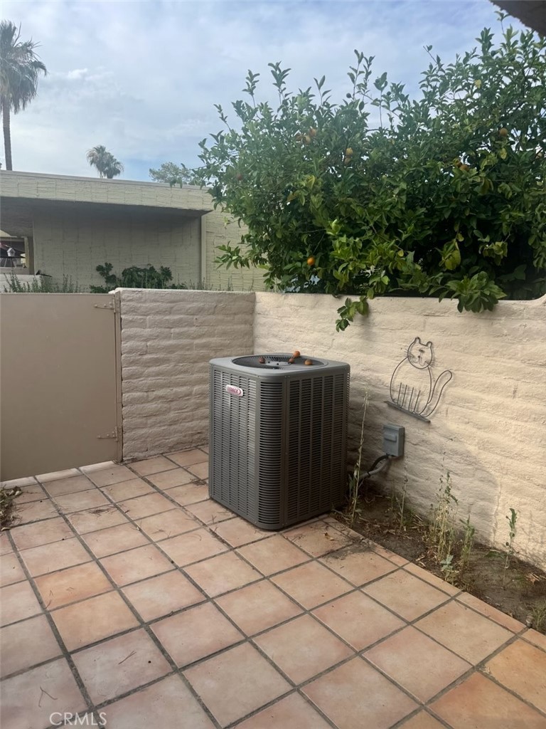 5334 Los Coyotes Drive