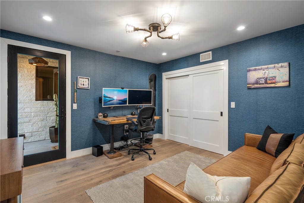 1235 Santiago Drive