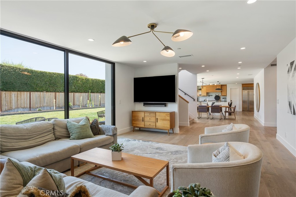 1235 Santiago Drive