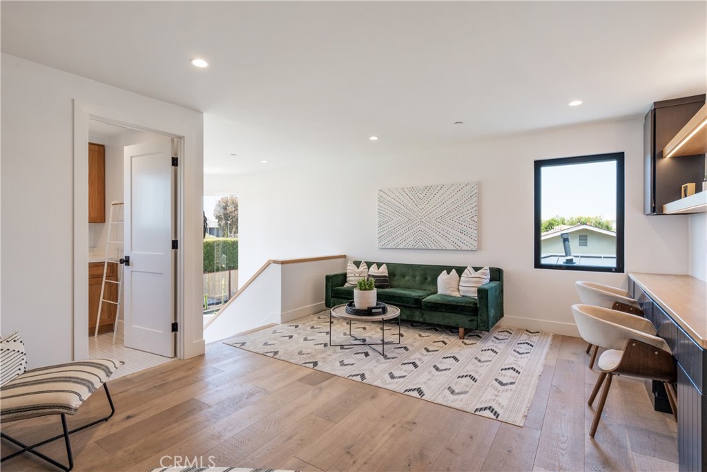 1235 Santiago Drive