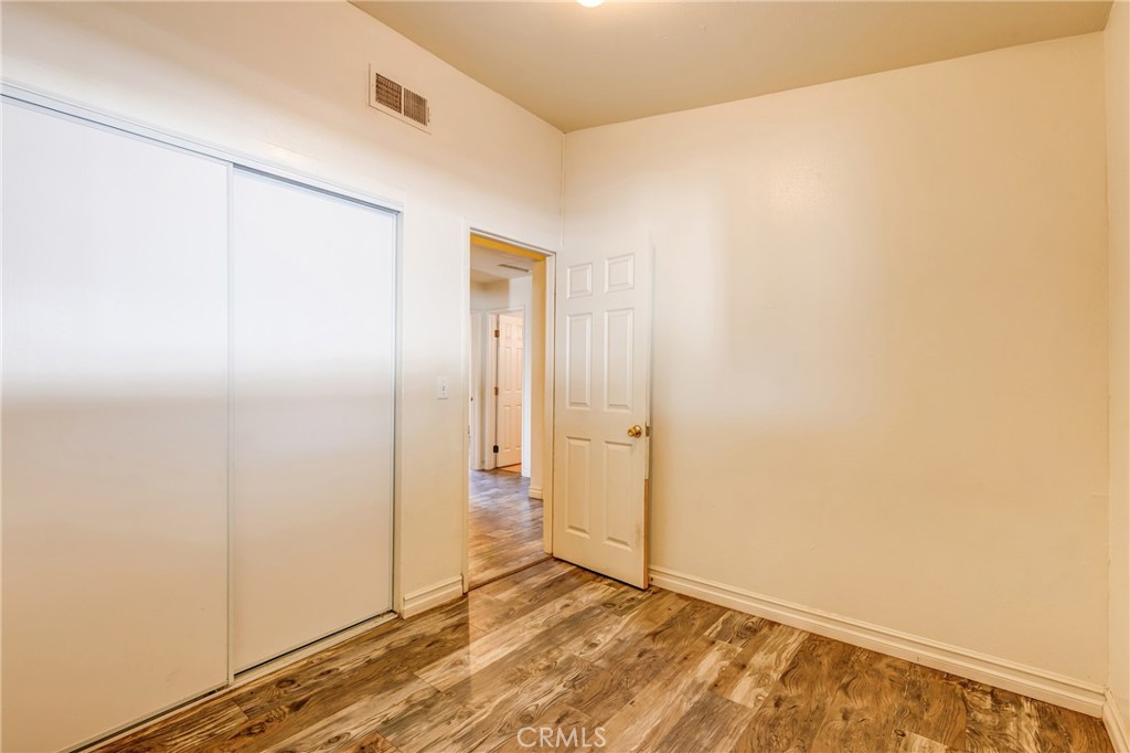 25189 Gentian Avenue