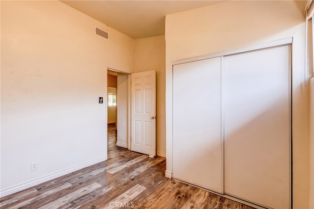 25189 Gentian Avenue