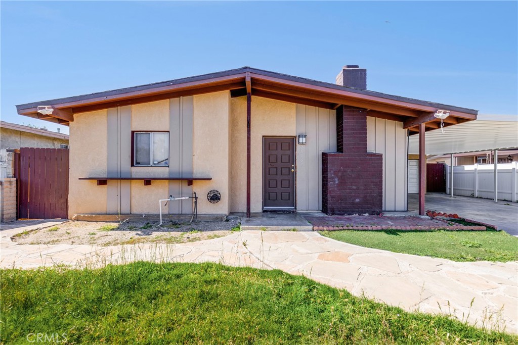 25189 Gentian Avenue